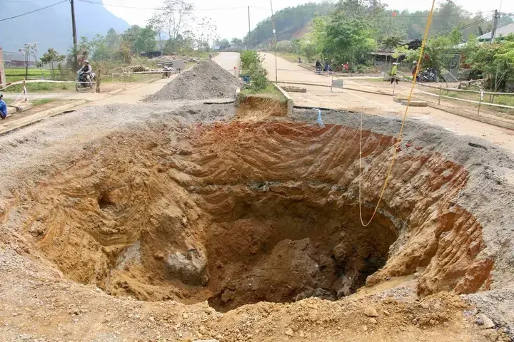 Mơ Thấy Động Đất Là Điềm Gì? Giải Mã Giấc Mơ Và Số Mơ Tham Khảo